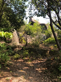 広島県呉市　八畳岩