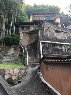 広島県呉市　八畳岩