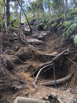 広島県大竹市にある三倉岳