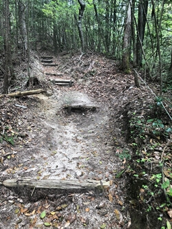 広島県大竹市にある三倉岳