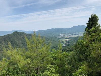 広島県熊野町にある三石山